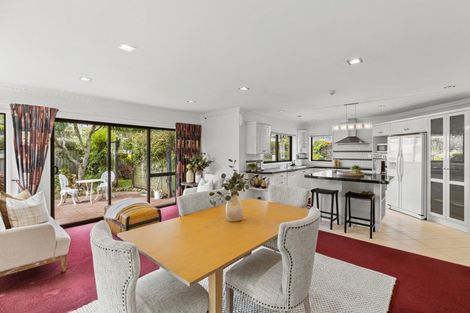 Photo of property in 6 Anderson Way, Highlands Park, New Plymouth, 4312