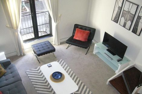 Photo of property in 5 Cheshire Street, Cannons Creek, Porirua, 5024