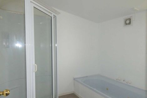 Photo of property in 87 Peer Street, Ilam, Christchurch, 8041