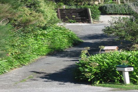 Photo of property in 226 Helston Road, Paparangi, Wellington, 6037