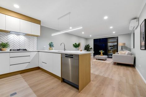 Photo of property in 2/33 Tokerau Drive, Rototuna North, Hamilton, 3210