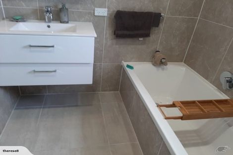 Photo of property in 22 Cliff Road, Papakura, 2110