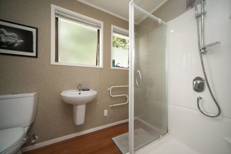 Photo of property in 2/3 Hydra Place, Glen Eden, Auckland, 0602