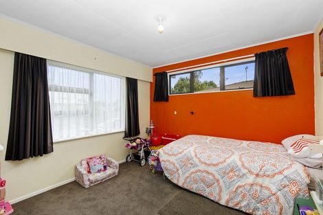 Photo of property in 51 Bonnie Glen Crescent, Ebdentown, Upper Hutt, 5018