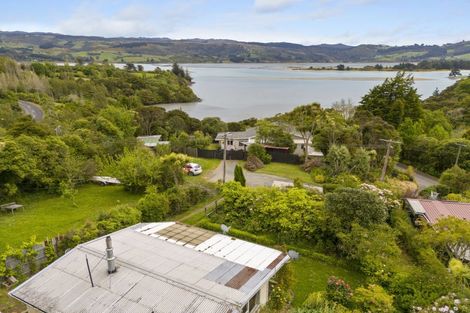 Photo of property in 196 Doctors Point Road, Waitati, 9085