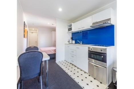 Photo of property in Waldorf Bankside Apartments, 4e/8 Bankside Street, Auckland Central, Auckland, 1010