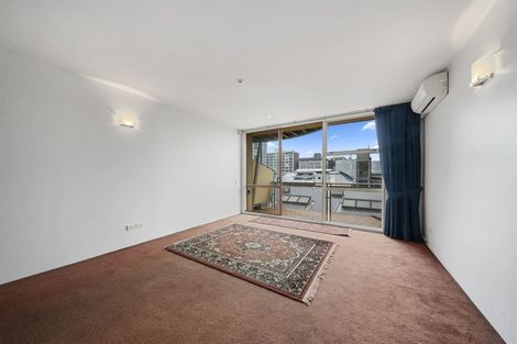 Photo of property in Sirocco Apartments, 612/8 Church Street, Wellington Central, Wellington, 6011