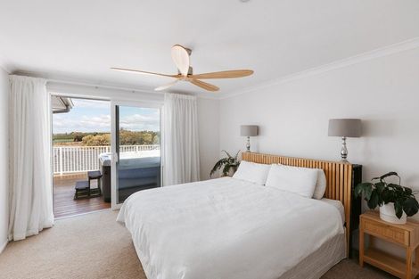 Photo of property in 26 Oyster Place, Omokoroa, 3114