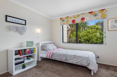 Photo of property in 10 Waimanu Place, Point Wells, Warkworth, 0986