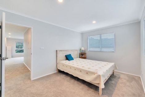 Photo of property in 51 Admirals Court Drive, Greenhithe, Auckland, 0632