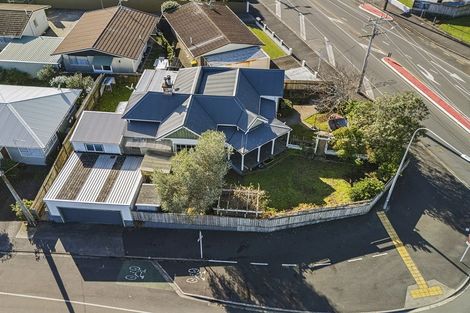 Photo of property in 200 Tukapa Street, Westown, New Plymouth, 4310