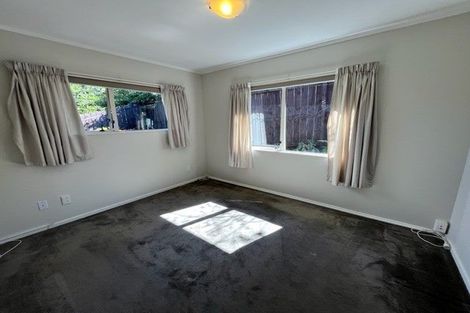 Photo of property in 109a Gossamer Drive, Pakuranga Heights, Auckland, 2010