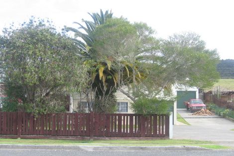 Photo of property in 91 King Street, Hikurangi, 0114