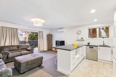 Photo of property in 2/13 Hamurana Place, Te Atatu Peninsula, Auckland, 0610