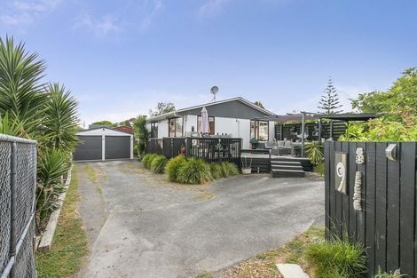Photo of property in 1/26 Kamara Road, Glen Eden, Auckland, 0602