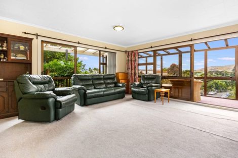 Photo of property in 31 Bayview Road, Paremata, Porirua, 5024