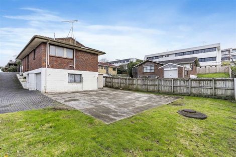 Photo of property in 3/54 Wellington Street, Howick, Auckland, 2014