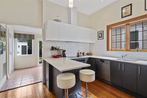 Photo of property in 16 Te Whiti Street, Kilbirnie, Wellington, 6022