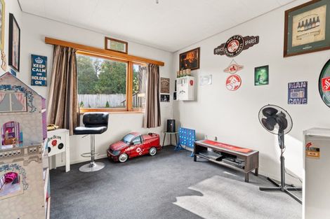 Photo of property in 7 Kinmont Crescent, Kinmont Park, Mosgiel, 9024