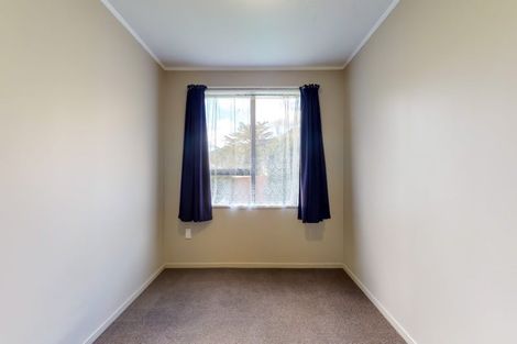 Photo of property in 1a Sunny Grove, Wainuiomata, Lower Hutt, 5014