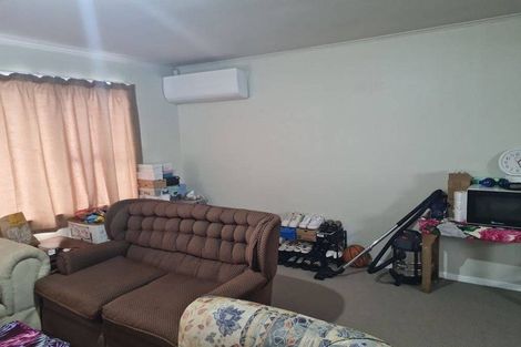 Photo of property in 1/16 Greenhaven Avenue, Opaheke, Papakura, 2113