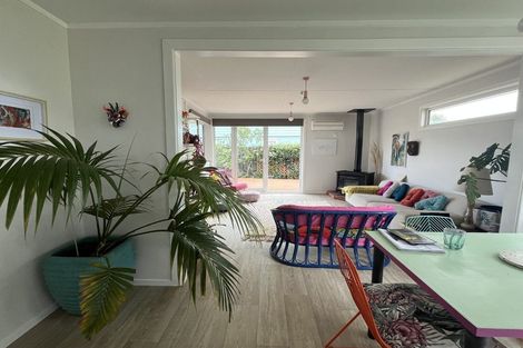 Photo of property in 42 Conclusion Street, Ascot Park, Porirua, 5024