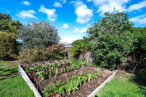 Photo of property in 7 Brunette Drive, Acacia Bay, Taupo, 3330