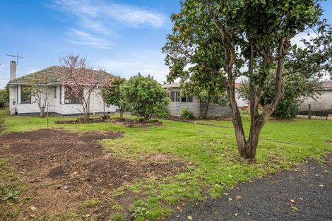 Photo of property in 62 Tennessee Avenue, Mangere East, Auckland, 2024