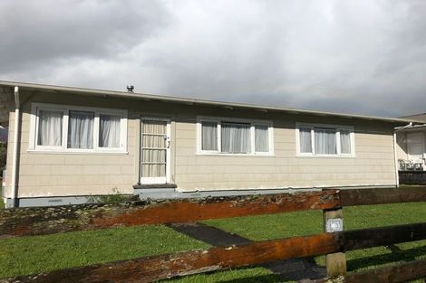 Photo of property in 17 Paraonui Road, Tokoroa, 3420