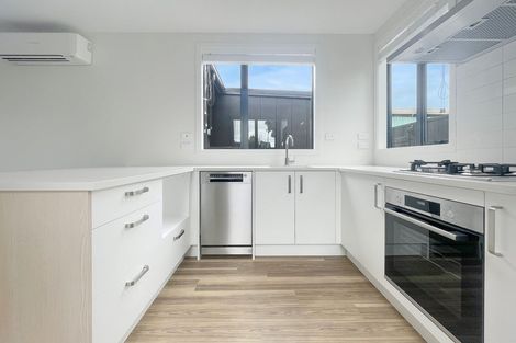 Photo of property in 3/25 Sandwich Road, Saint Andrews, Hamilton, 3200