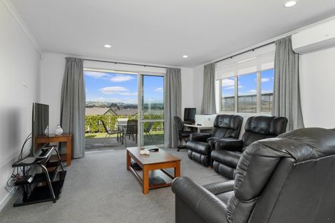 Photo of property in Waterview Estate, 86/4 Greystone Place, Omokoroa, 3114