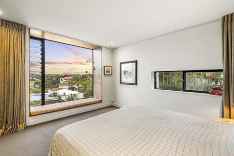 Photo of property in 72 West End Road, Westmere, Auckland, 1022