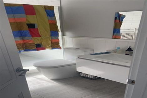 Photo of property in 22 Domain Street, Waiuku, 2123