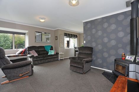 Photo of property in 3 Vista Drive, Feilding, 4702