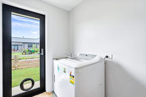 Photo of property in 24 Woodlea Lane, Te Kamo, Kamo, 0185