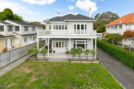 Photo of property in 5 Friend Street, Karori, Wellington, 6012