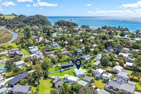 Photo of property in 27 Marlin Place, Whiritoa, Whangamata, 3691