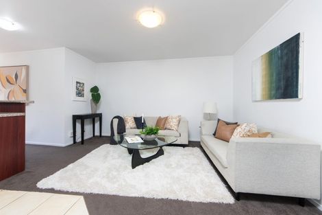 Photo of property in The Haven, 12/120 Beach Haven Road, Beach Haven, Auckland, 0626