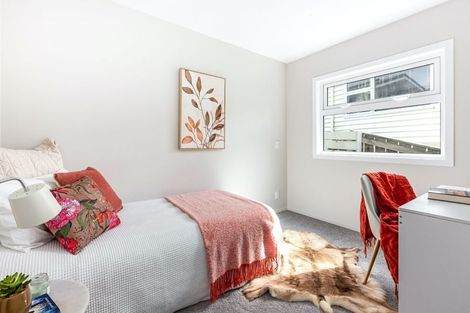 Photo of property in 52a Khandallah Road, Ngaio, Wellington, 6035