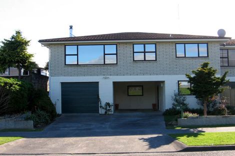 Photo of property in 19-21 Dittmer Drive, Awapuni, Palmerston North, 4412