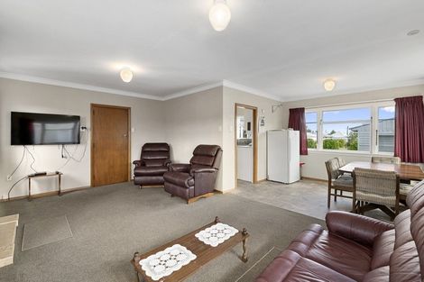 Photo of property in 9 Bowen Street, Levin, 5510