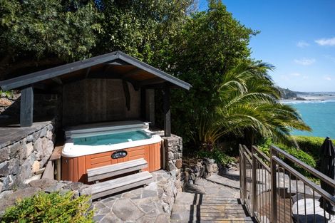 Photo of property in 18 Whitewash Head Road, Scarborough, Christchurch, 8081