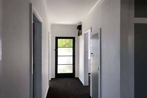 Photo of property in 19 Kings Drive, Levin, 5510