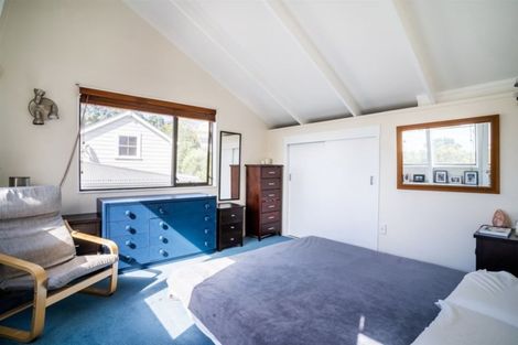 Photo of property in 2/9a Alfred Street, Northcote Point, Auckland, 0627
