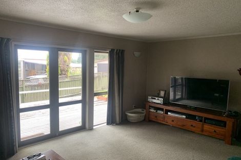 Photo of property in 11 Mcewan Place, Fitzroy, Hamilton, 3206