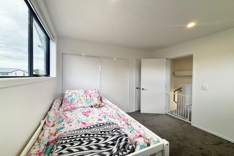 Photo of property in 3/3 Matata Place, Dallington, Christchurch, 8061