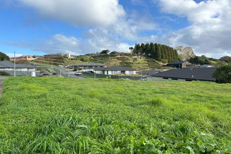 Photo of property in 90 Karamea Street, Whalers Gate, New Plymouth, 4310