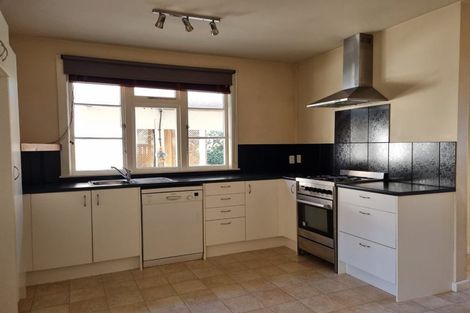 Photo of property in 14 Lincoln Street, Picton, 7220