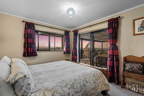 Photo of property in 48 Estuary View Road, Welcome Bay, Tauranga, 3112