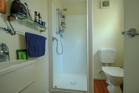 Photo of property in 4/39 Grafton Road, Roseneath, Wellington, 6011